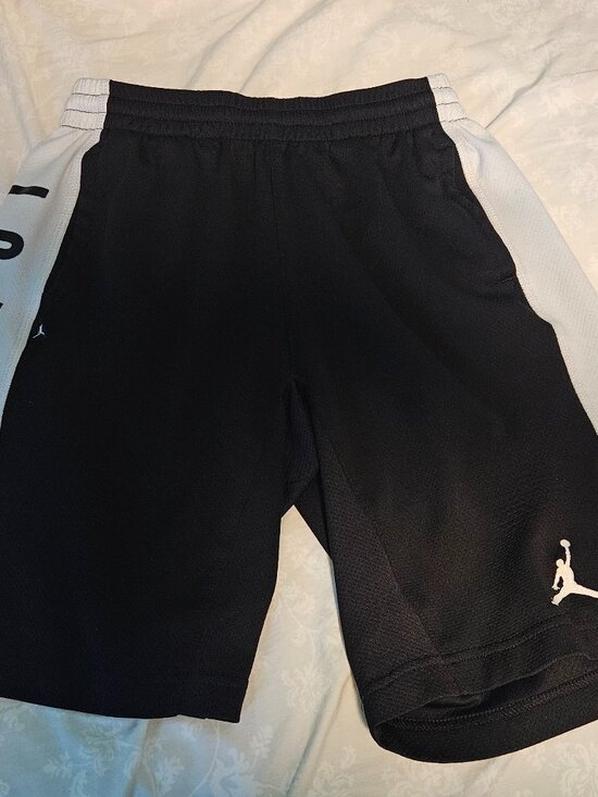 Jordan Other - Jordan Youth Athletic Shorts - Black - Elastic Waist 24–26” - Side Pockets